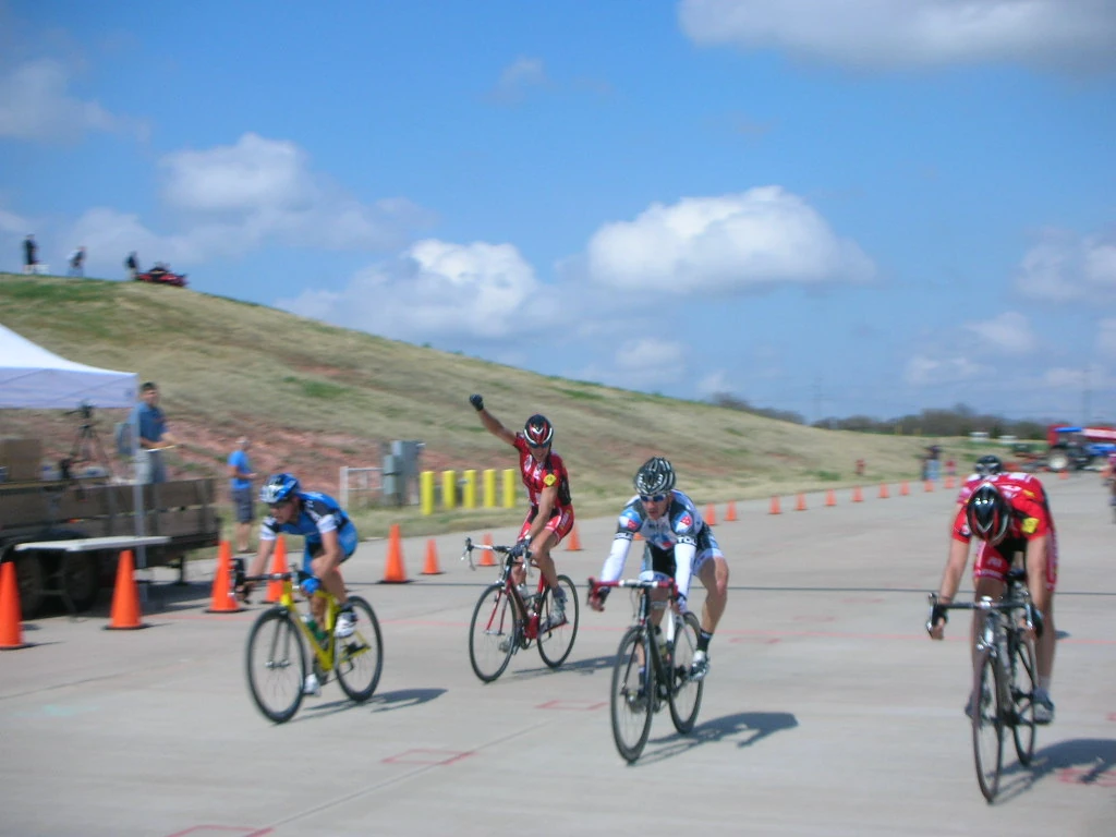 Field sprint with Bill winning on the right. I&rsquo;m in the middle.