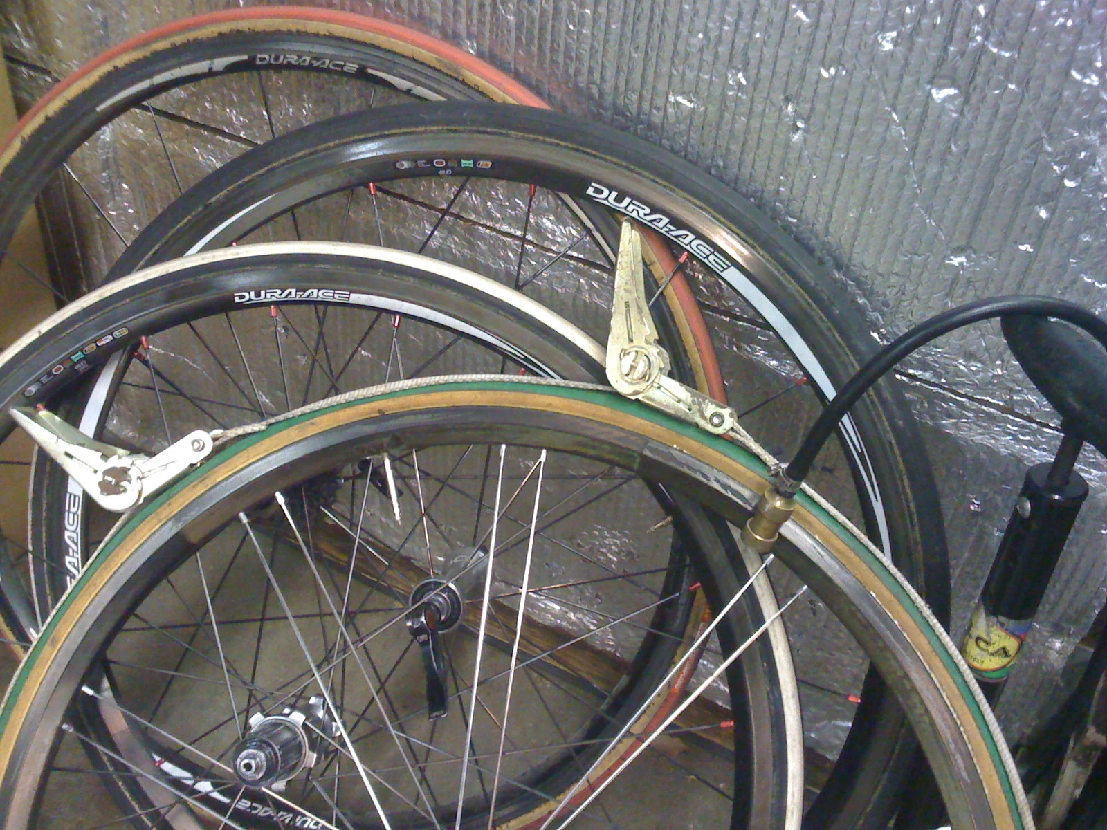 img_0346 Tire strapping method.