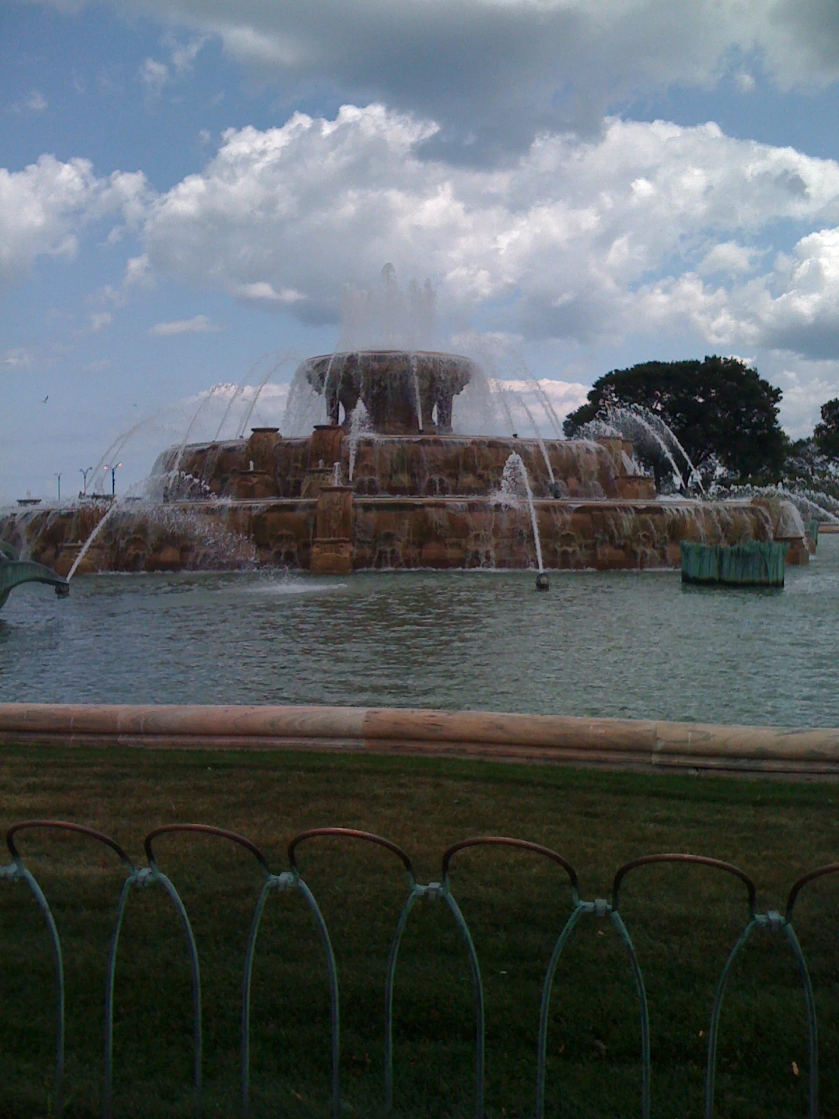 Buckingham Fountain. One of my favorite fountains in the world. 