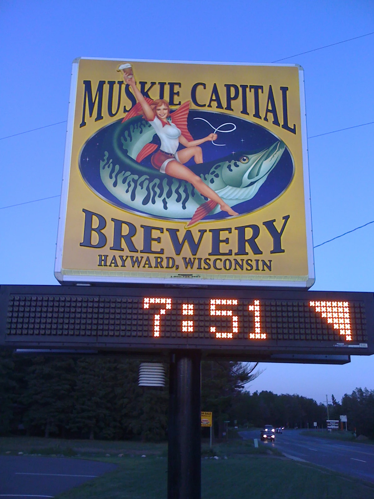 Not as good as the Angry Minnow in Hayward, but this brewery has a awesome logo.