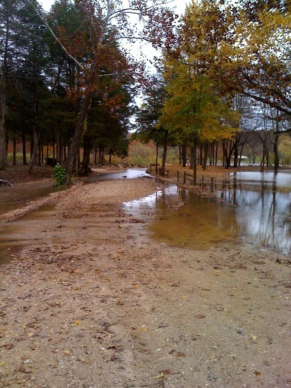 photo-2 This is the road only a mile into the race. It is about 6 feet deep 100 meters up.