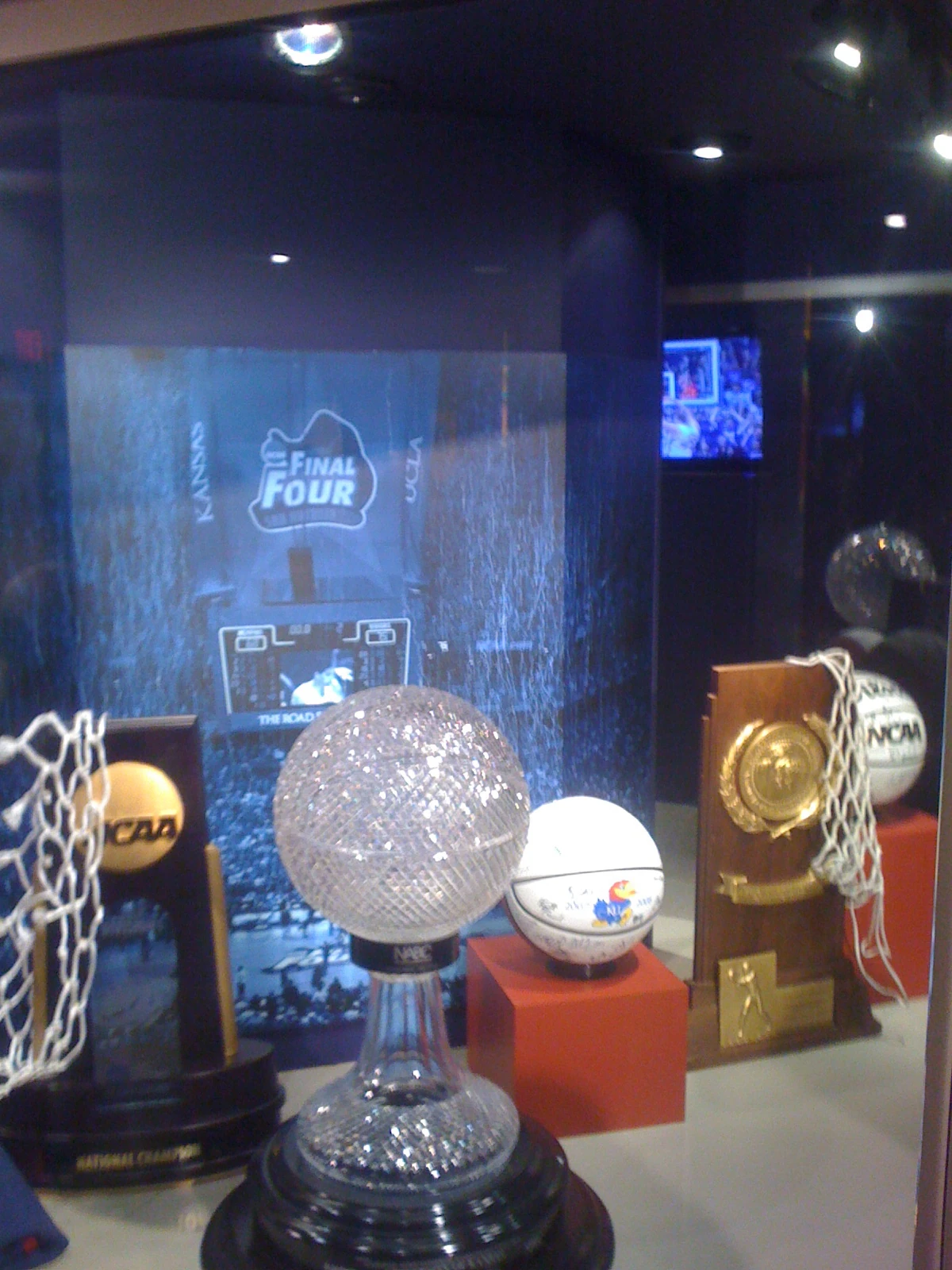1trophyallenfieldhouse