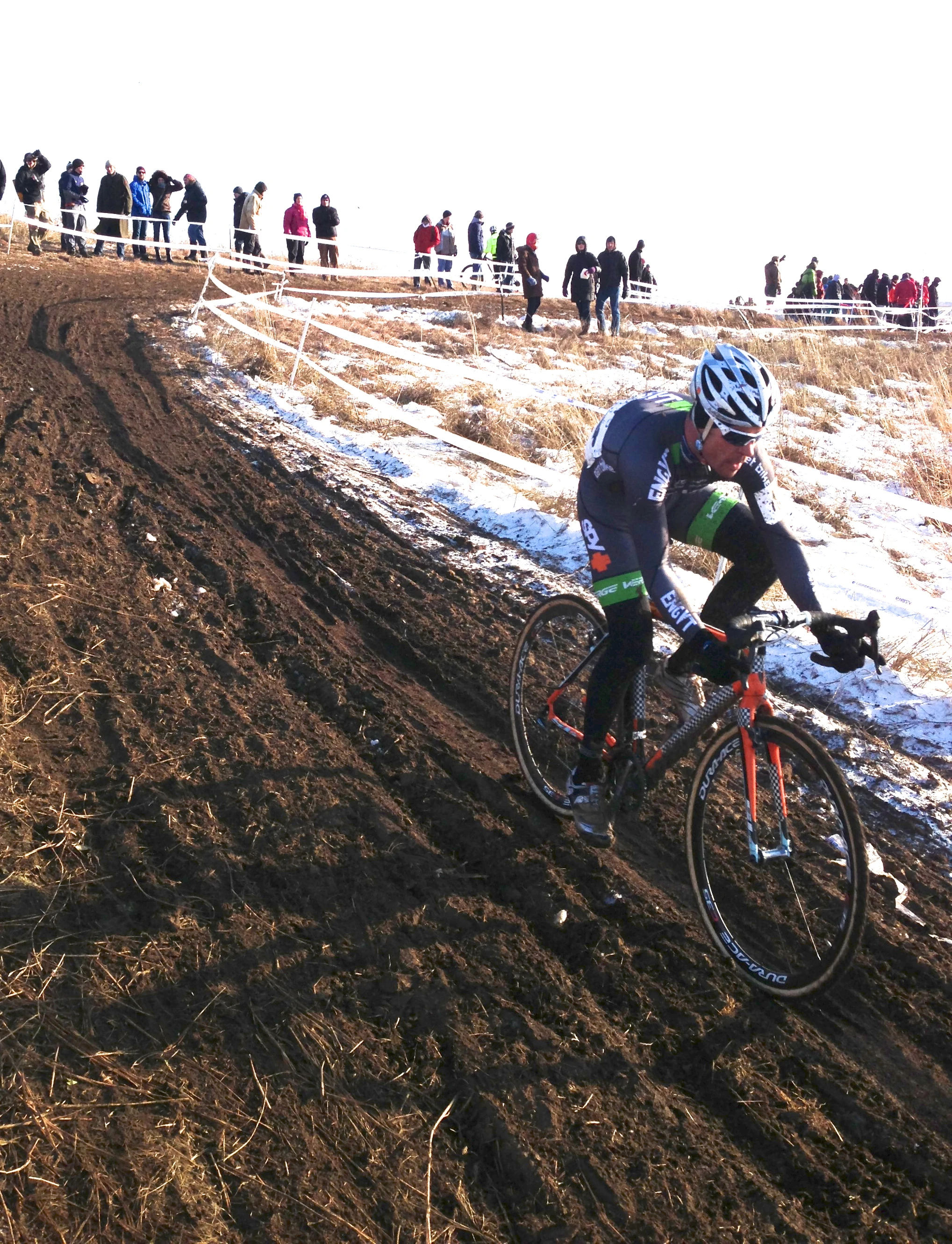 Jonathan Page riding the downhills super agressive.