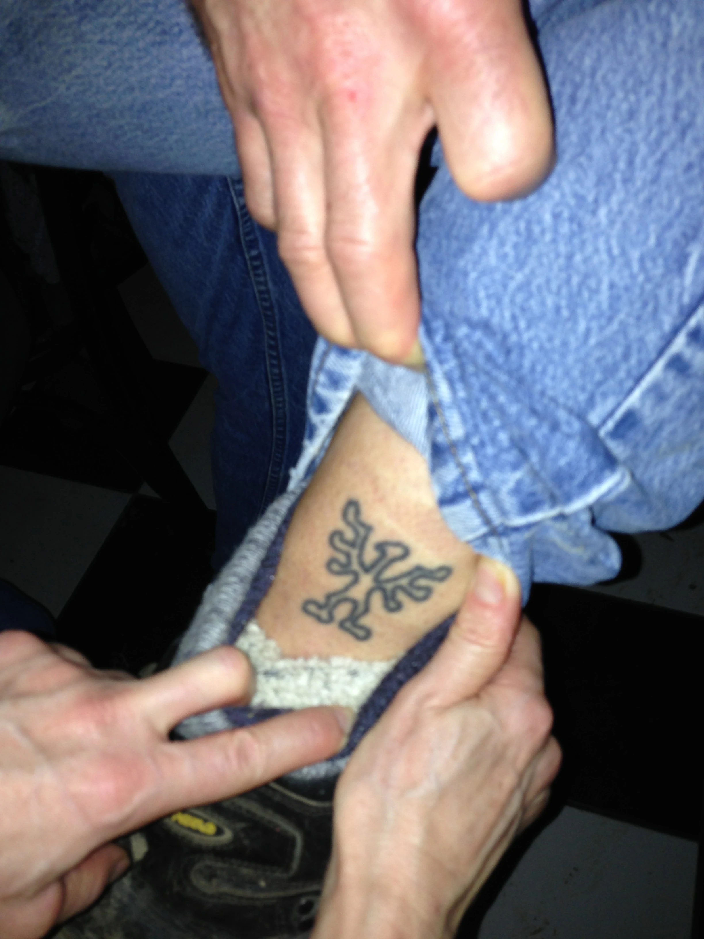 Question of the day -Who&rsquo;s ankle is this and who is exposing this art work?