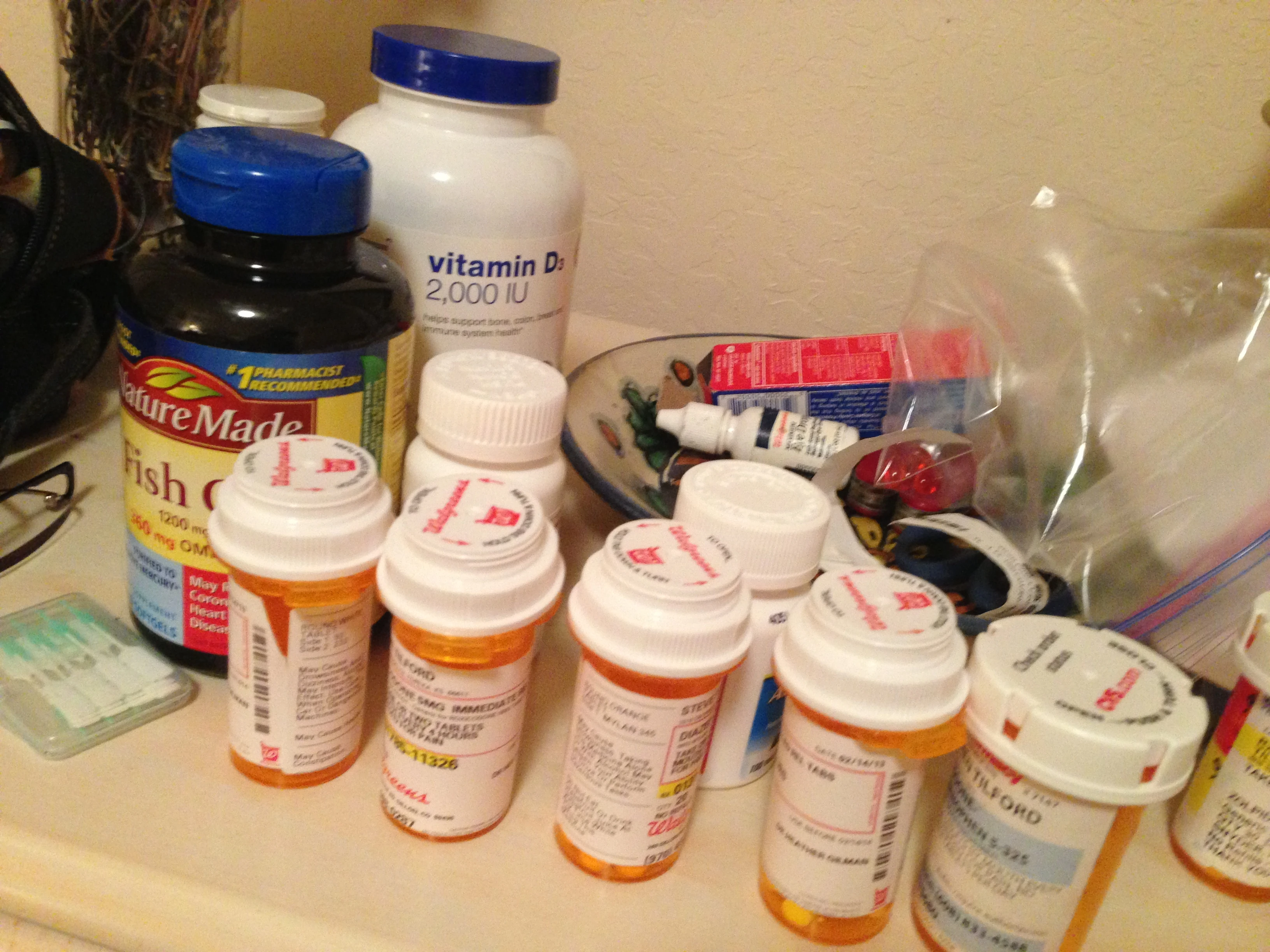 Here are the masses of pills I&rsquo;m supposed to be taking. A lot start with oxy, which I can&rsquo;t complain about one bit.