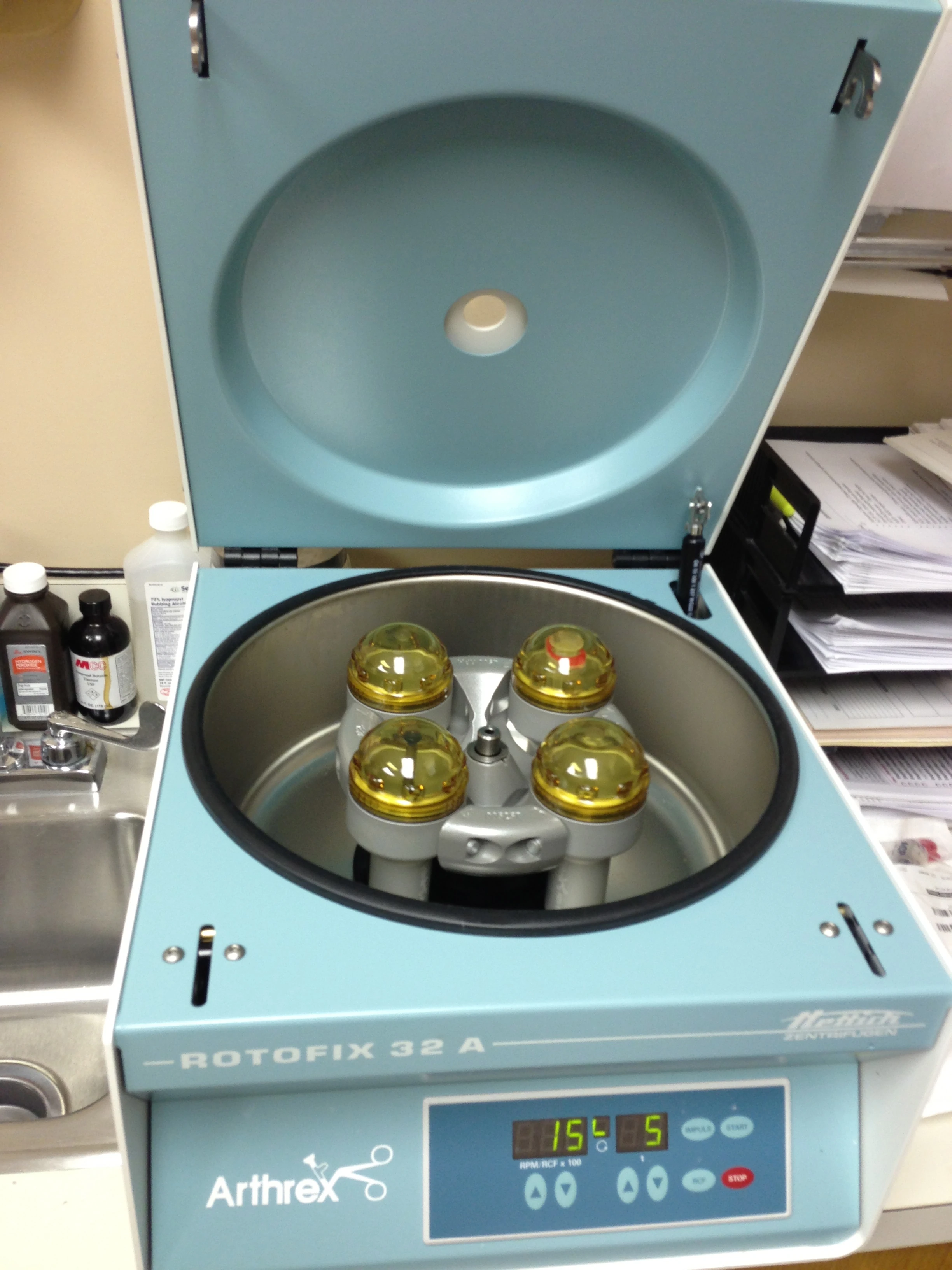 The centrifuge that spins the blood.