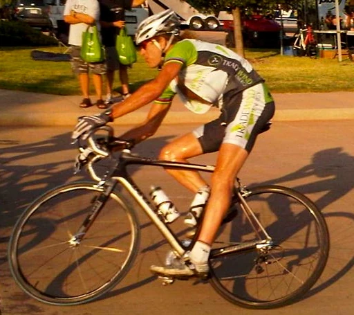 This isn&rsquo;t the best example of corning, but it is the only one I could find. My leg is pretty straight, but obviously, all the weight is off my seat on my left pedal, lowering my center of gravity.