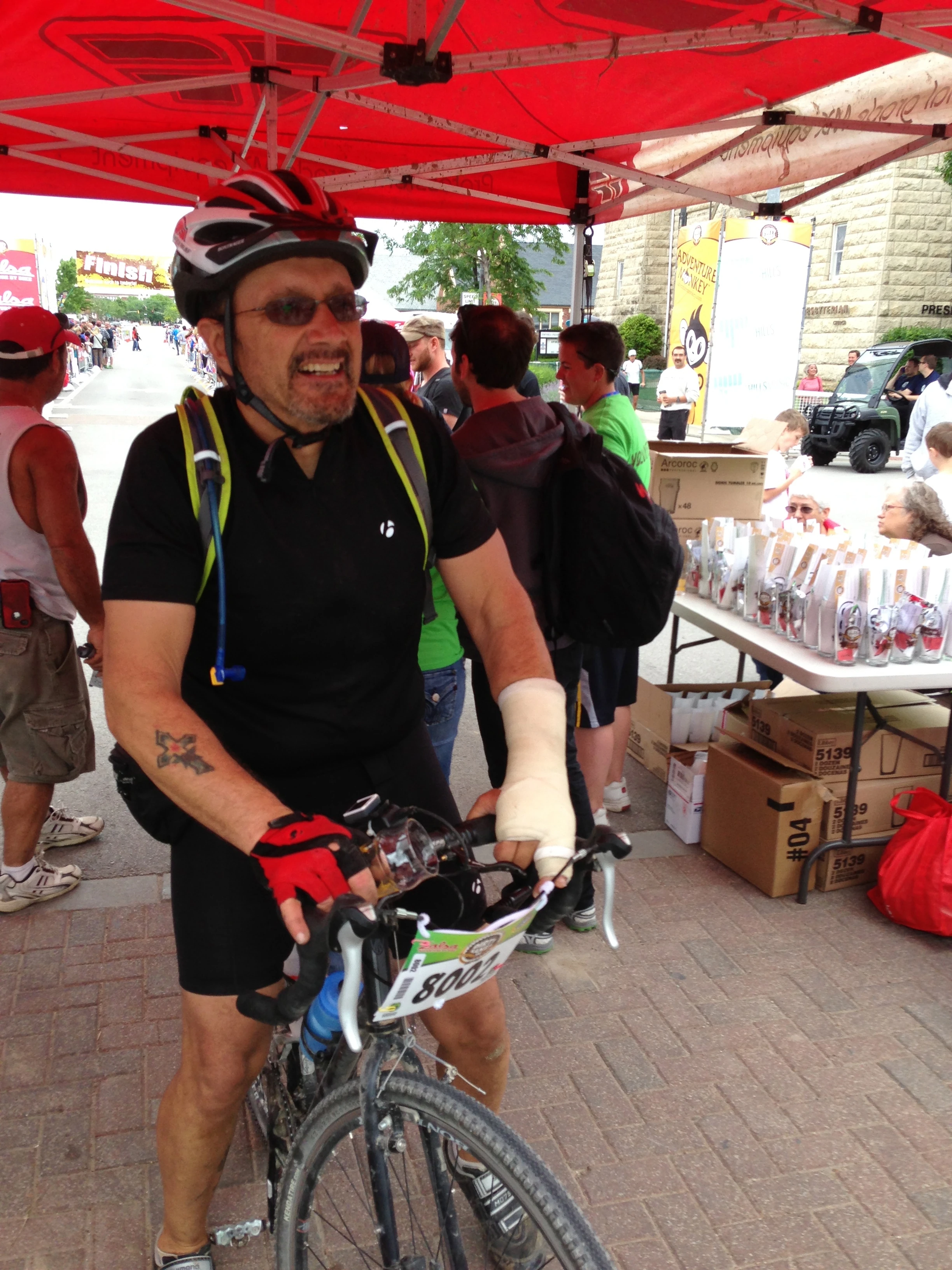 This guy rode the short 100 mile gravel race with an arm cast. He broke it last week.