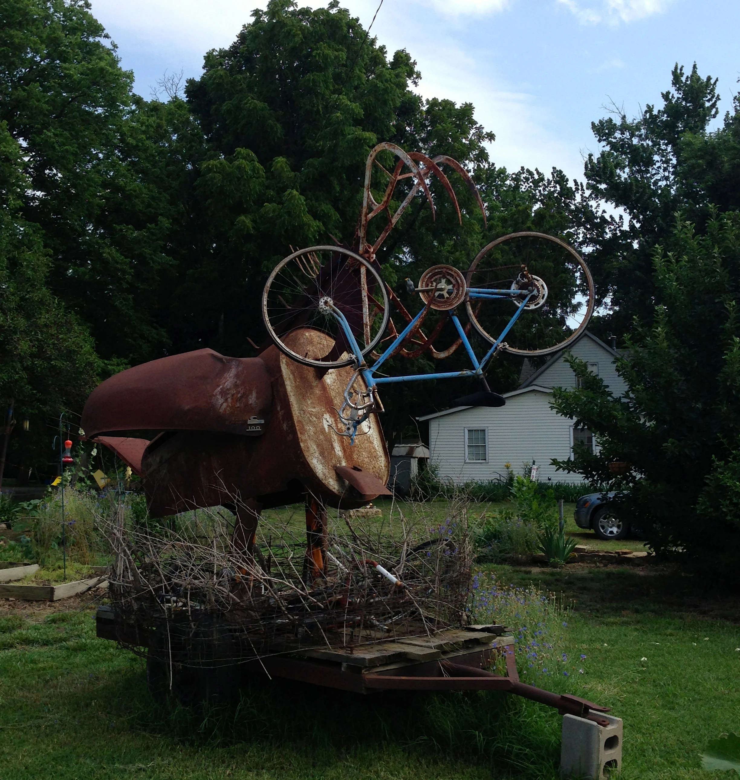 There is a guy in Dover that doesn&rsquo;t much like cyclists. He made this piece and it is sitting on the crossroads in Dover.