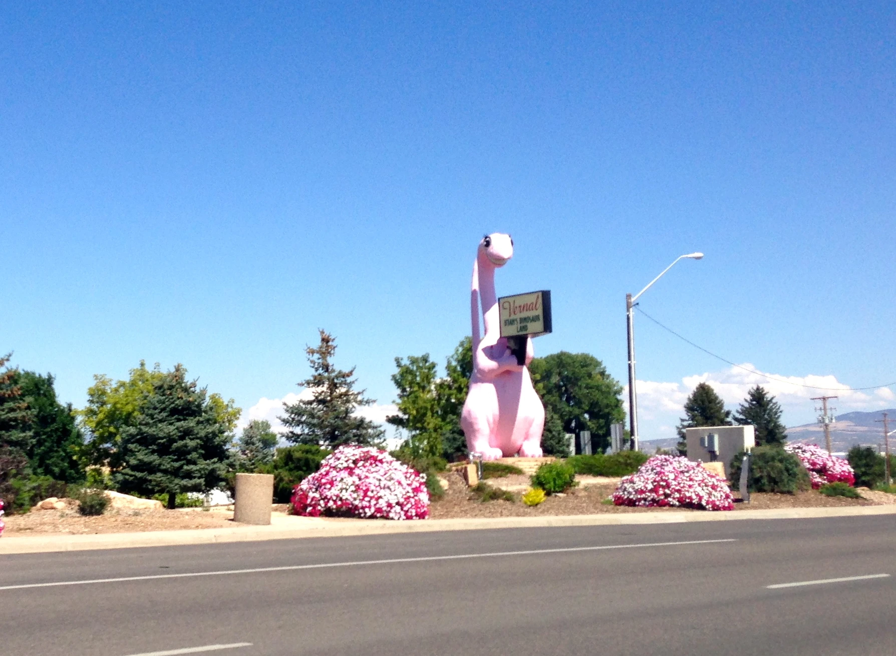 The only tourist attraction along the route is the Dinosaur National Monument. I&rsquo;m not sure why they think a big pink dinosaur will advertise it properly. 