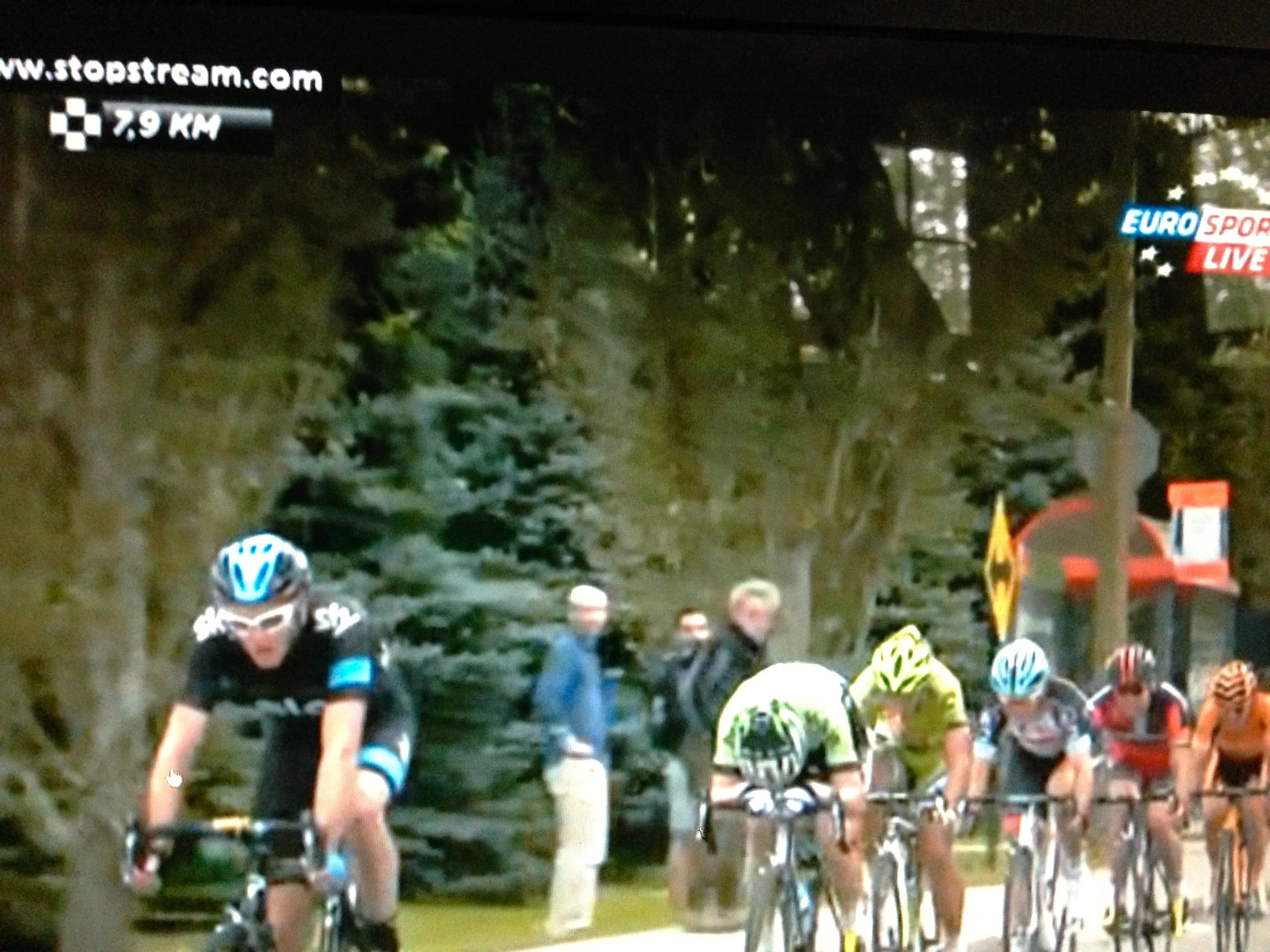Peter Sagan eating with 4 miles left, while everyone else is on their limit. I think he must be thinking ahead, knowing his is going to smear these guys, thinking he might need some extra energy for the podium and press conference after the race.