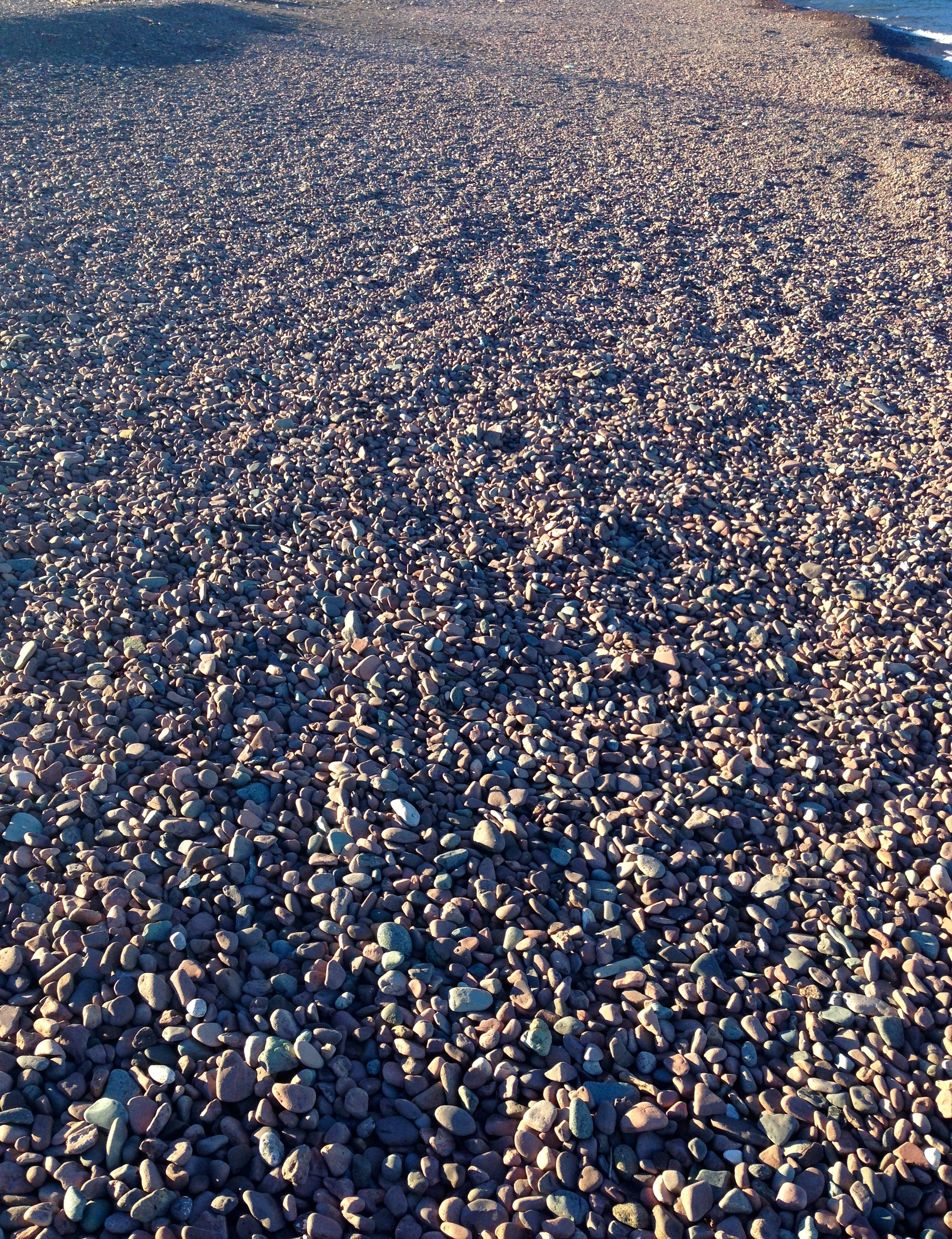 Lots of stones to choose from for skipping.