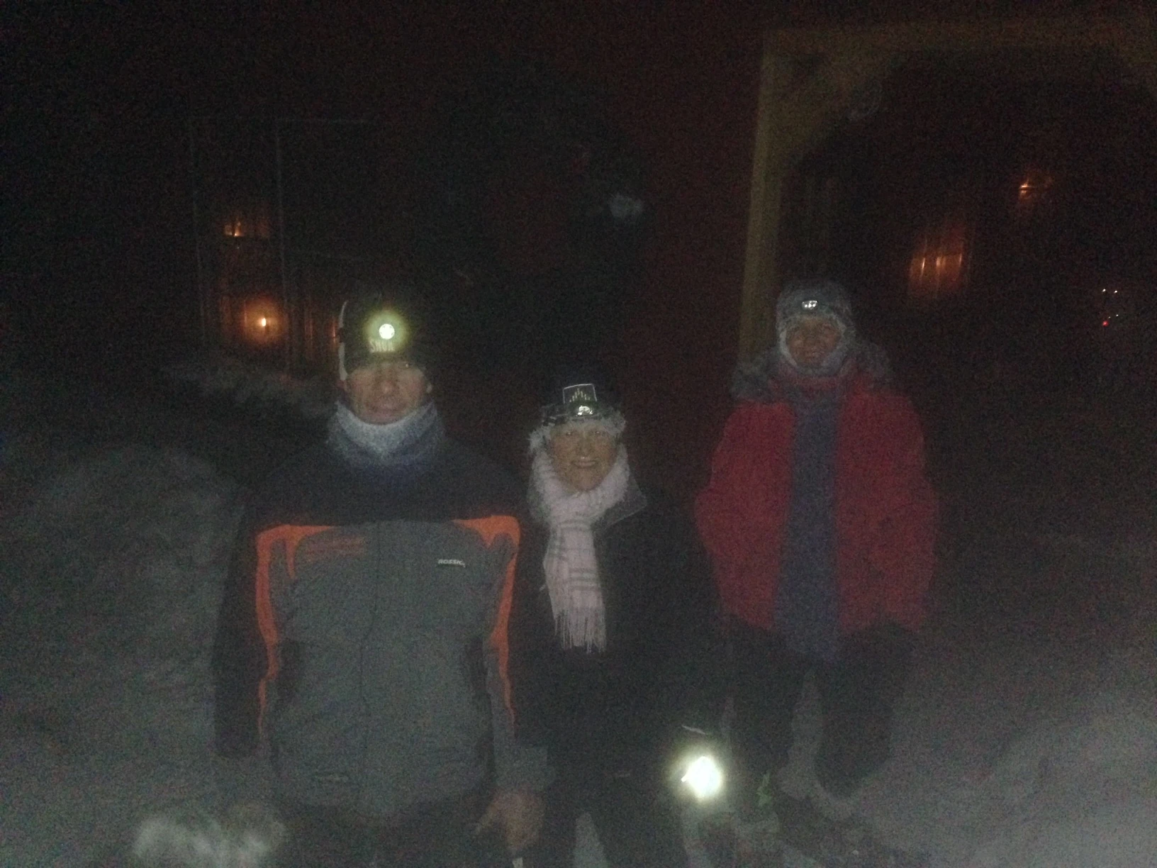 Bill, Stacie and Trudi back after 1am.