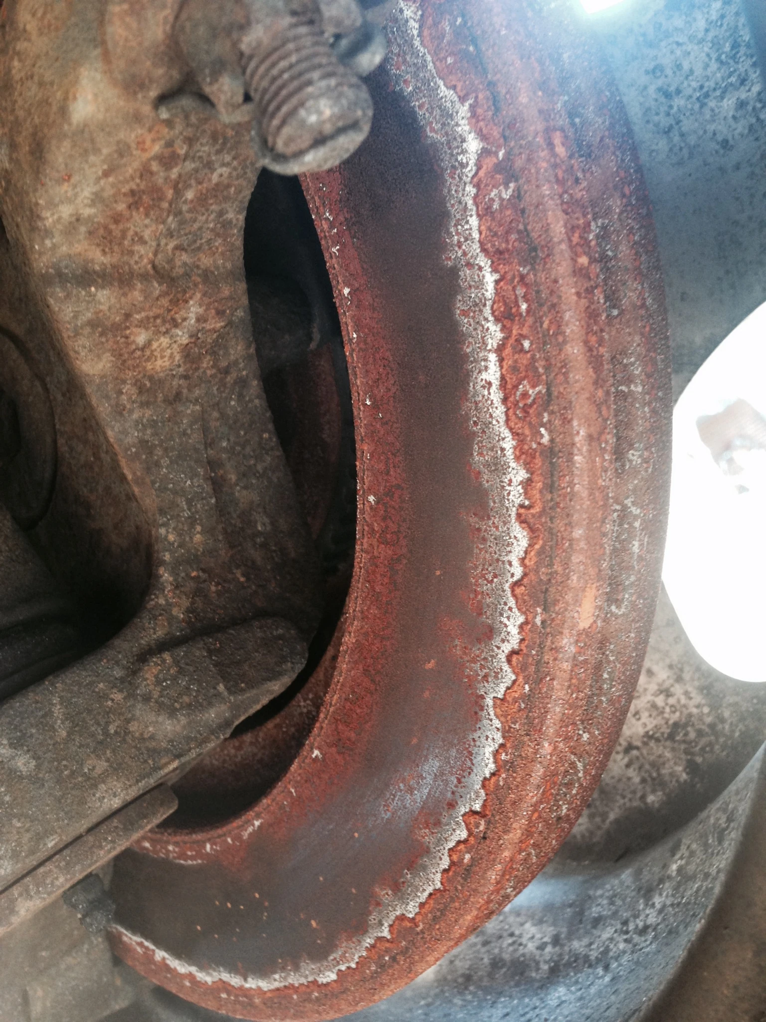 Photo of my &ldquo;new&rdquo; rotors yesterday.