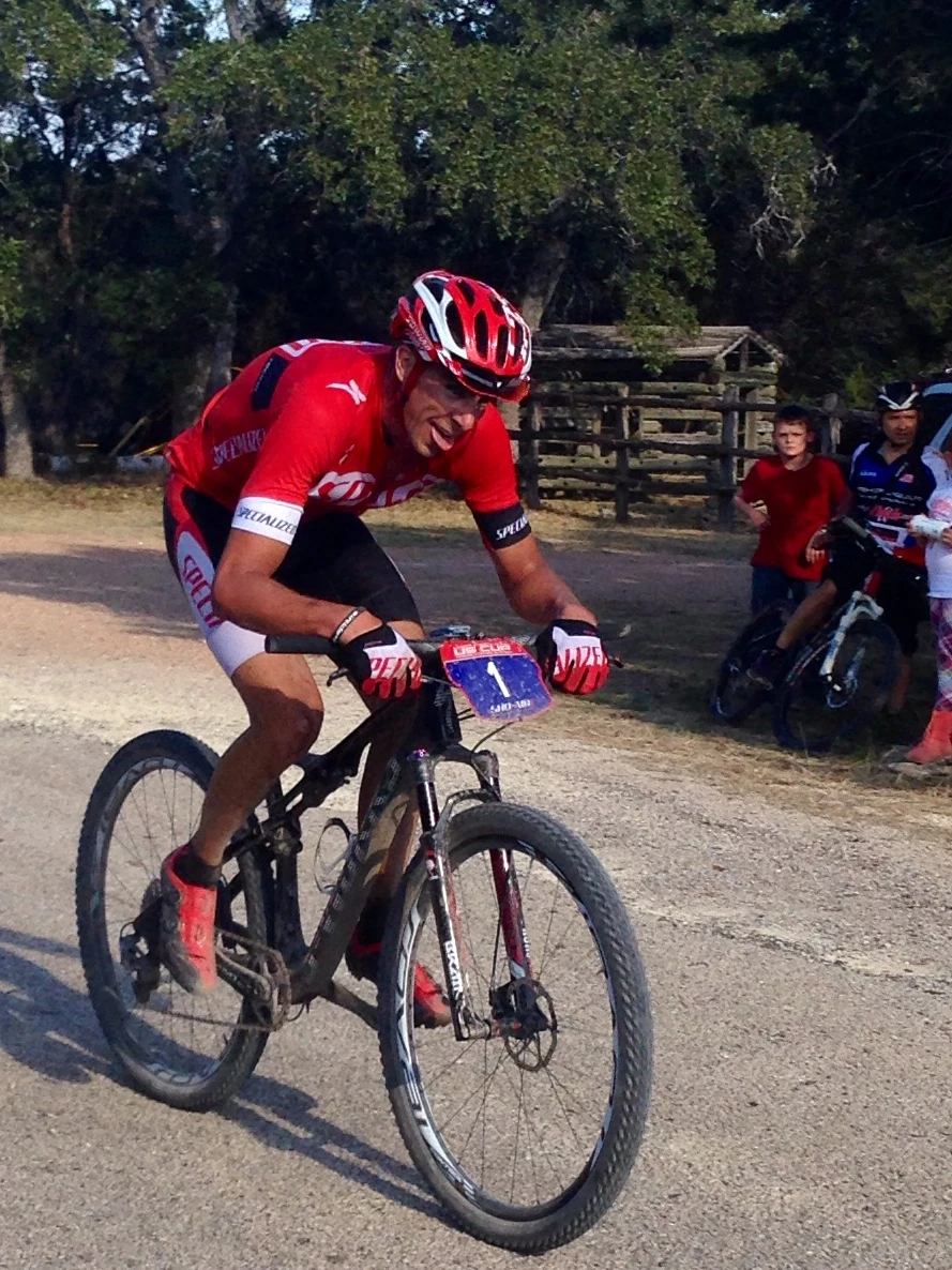 Todd Wells coming in for 3rd, just a few seconds off 1st.