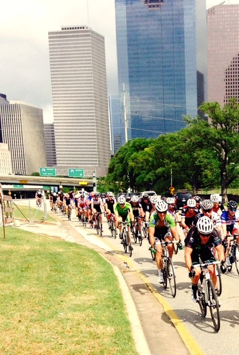 Nice backdrop to a nice Sunday race.