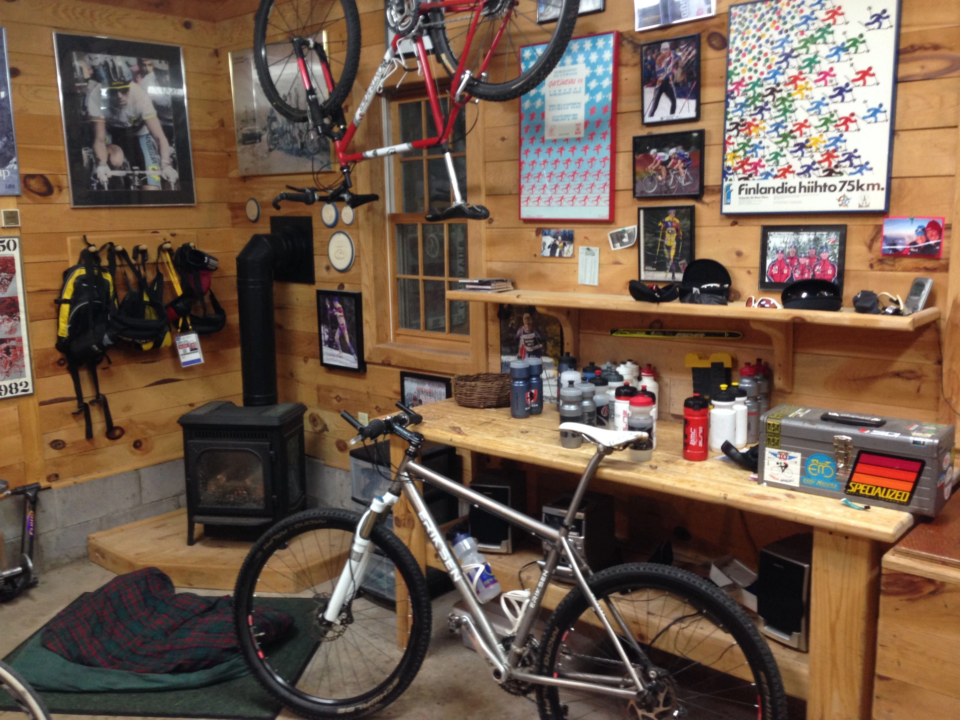 Other side of the wax room.