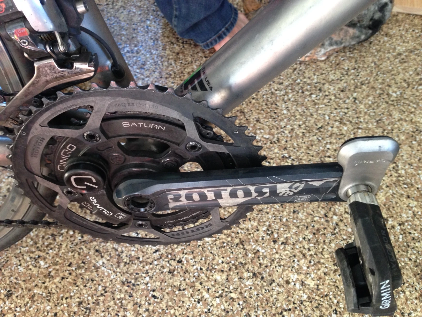 Dueling power meters.