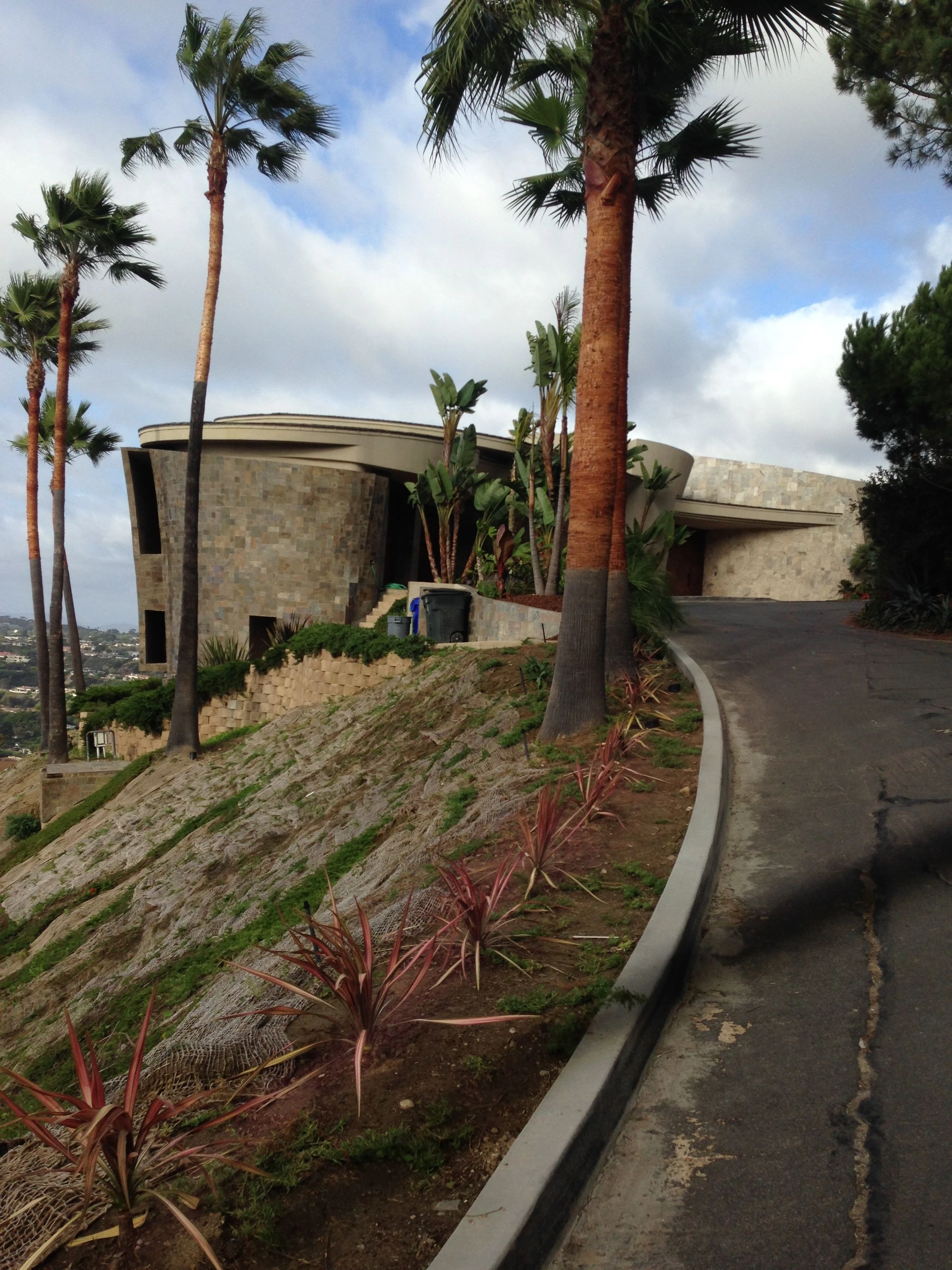 On the way back up to Mt. Soladad. I’ve never seen anyone in this house.