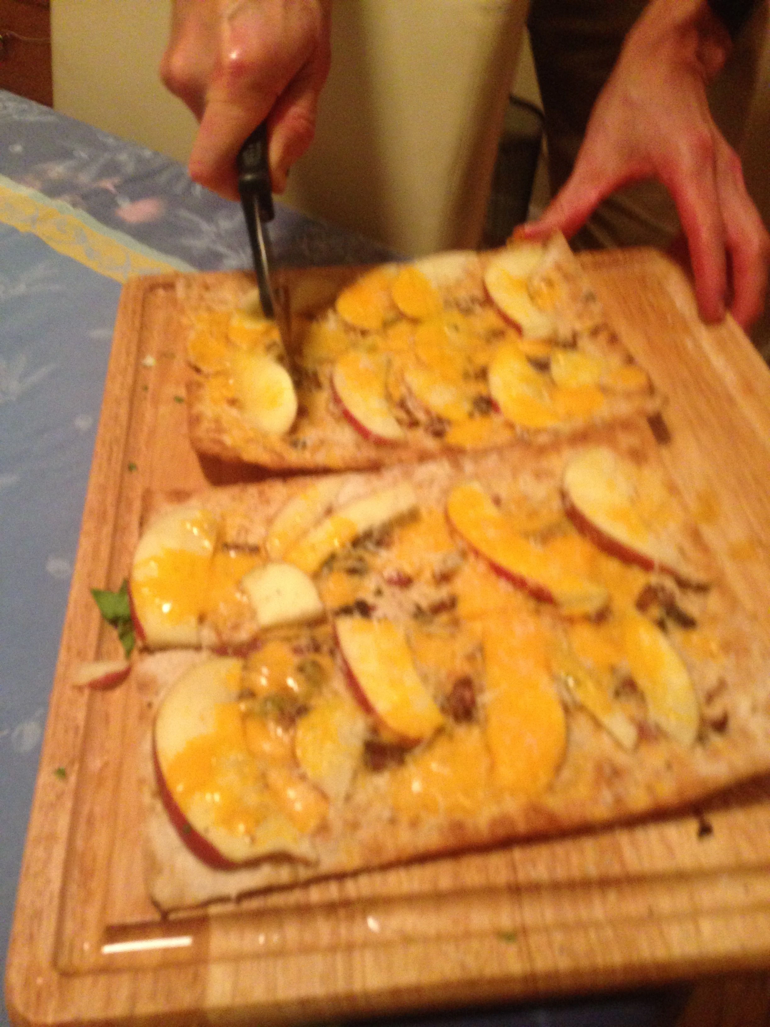 This is apple/bacon, flatbread. It was great.