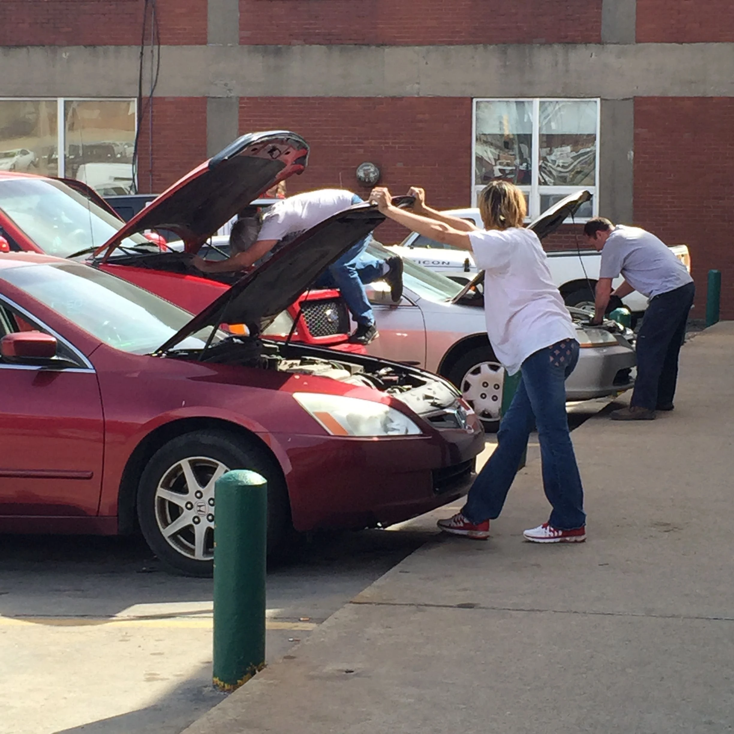 Funny how many people fix their cars in the autopart store&rsquo;s parking lot. I&rsquo;ve done it myself.