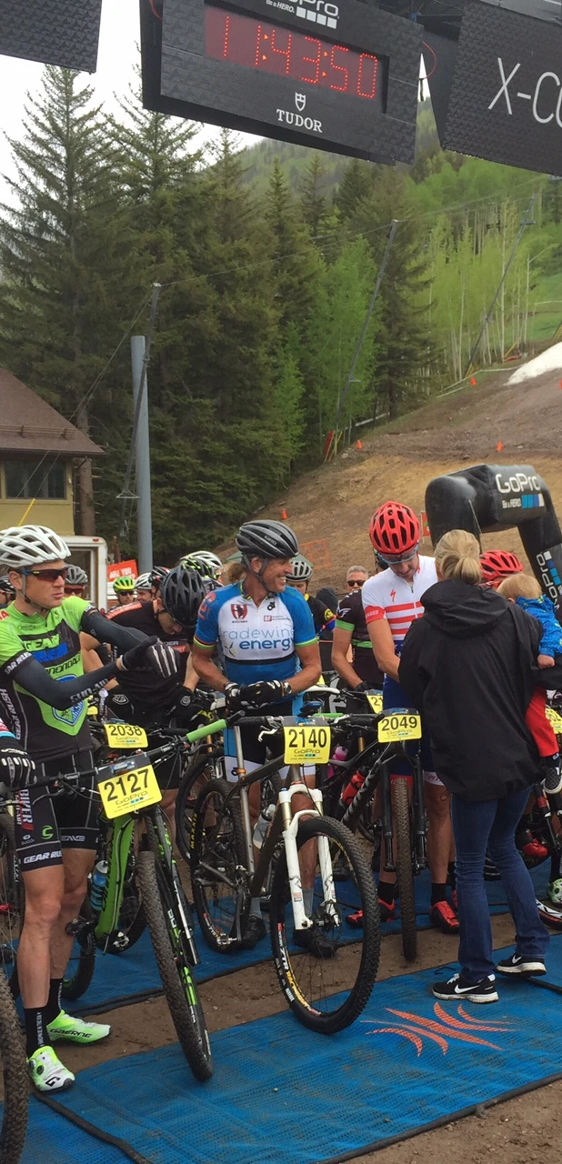 Todd and I at the start. Todd&rsquo;s wife, Megan, is holding their baby, Cooper. I&rsquo;d never seen him before. Very cute.