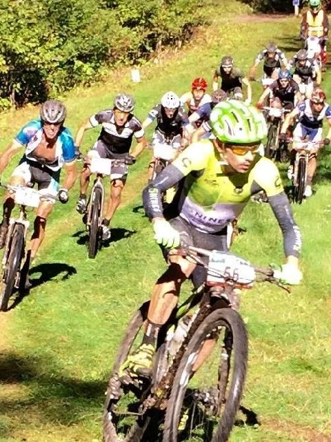 Corey leading early on. Jeff is still there, a rider behind me.