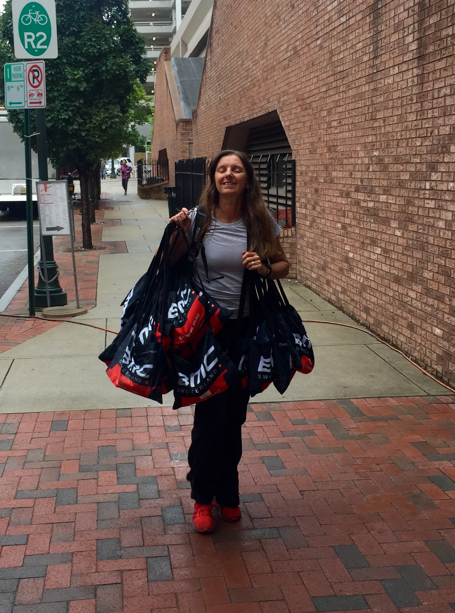 Trudi with a bunch of musettes yesterday morning. 