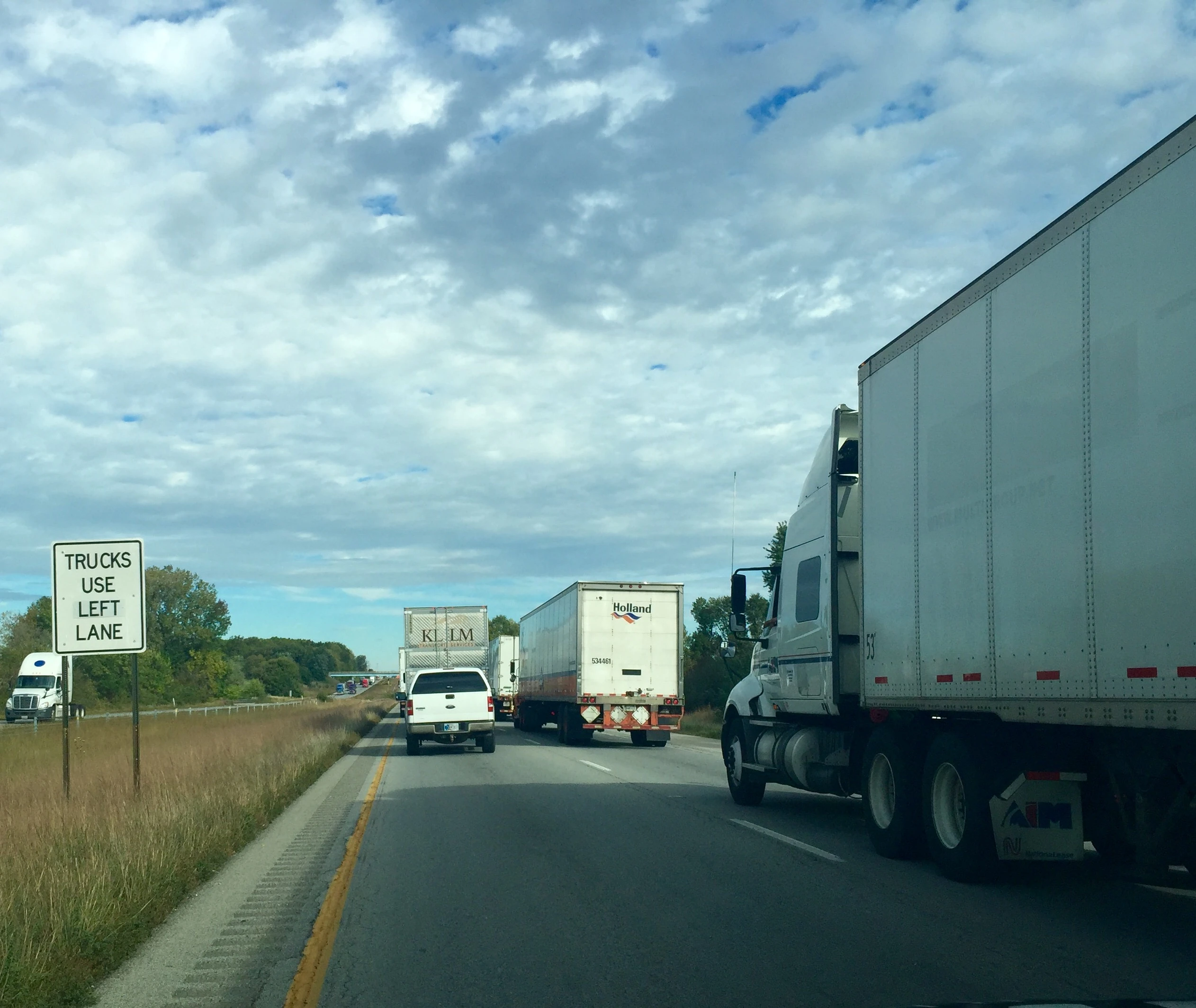 It seems truck drivers can&rsquo;t read road sign. That is mildly worrisome.