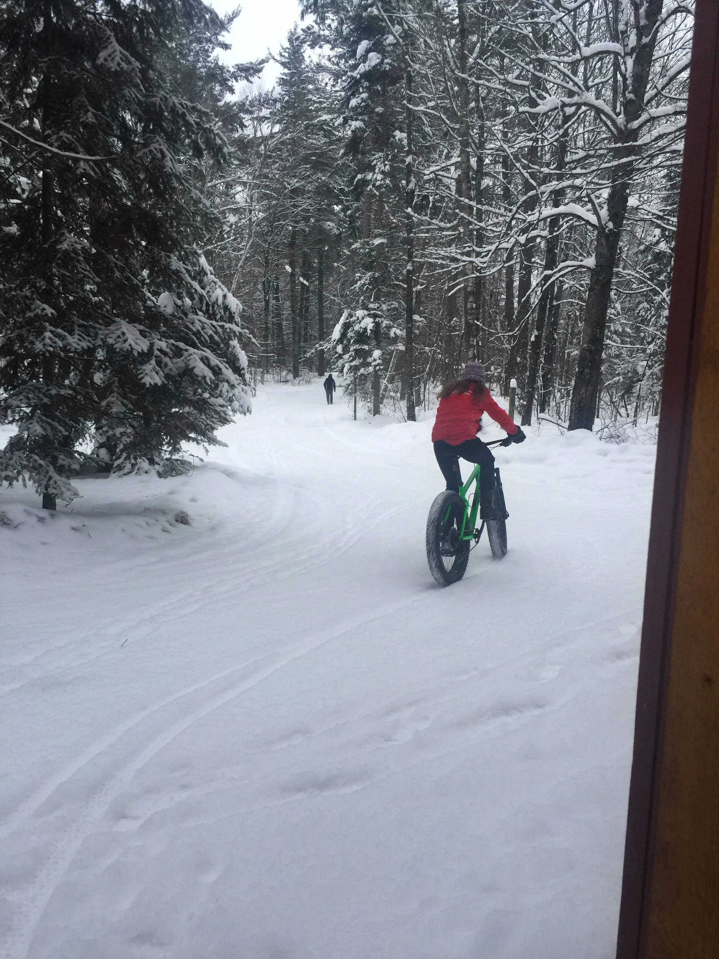 Trudi heading out on her first fatbike experience.
