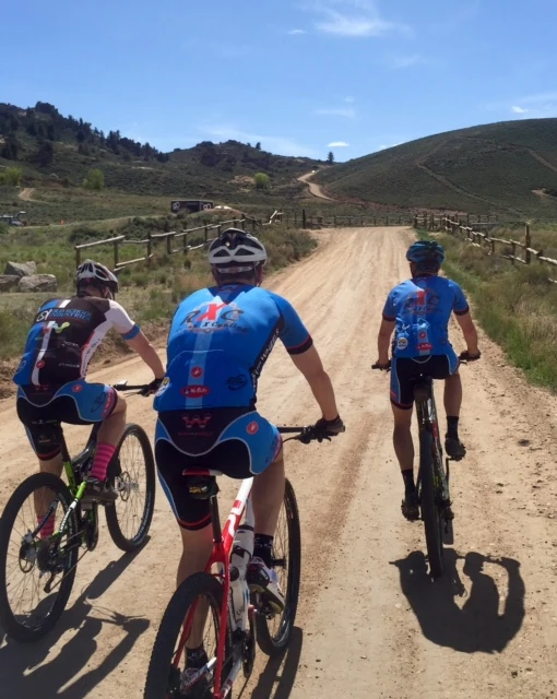 Heading out for the pre-ride. The start climb is in the backgroud.