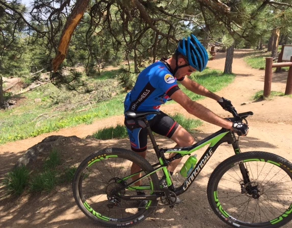 VIcent up on the top of Lookout.