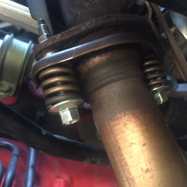 The replacement bolts should have been made out of stainless steel in my opinion. 