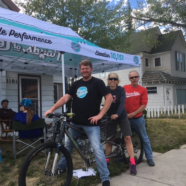 Kent and Katie ran into Floyd yesterday in Leadville. I guess he was serving Whiskney and hotdogs at his booth. I hope to see him in the next couple days. I haven&rsquo;t talked to him forever. 