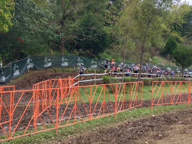 Women&rsquo;s start run.