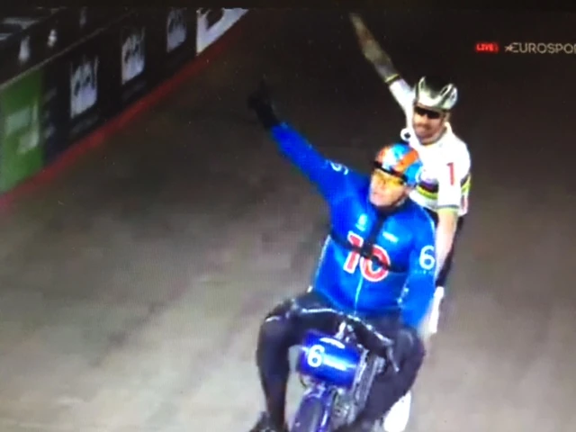 I watched some of the London 6-day yesterday. It is pretty cool seeing my old team mate, Michael Vaartens drive the derny for Wiggins and Cavendish. They won that race, but lost the overall at the very end. I haven&rsquo;t seen Michael for a long time. I need to fix that.