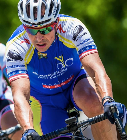 He’s looking pretty ripped here, which isn’t good for the home team in his case.