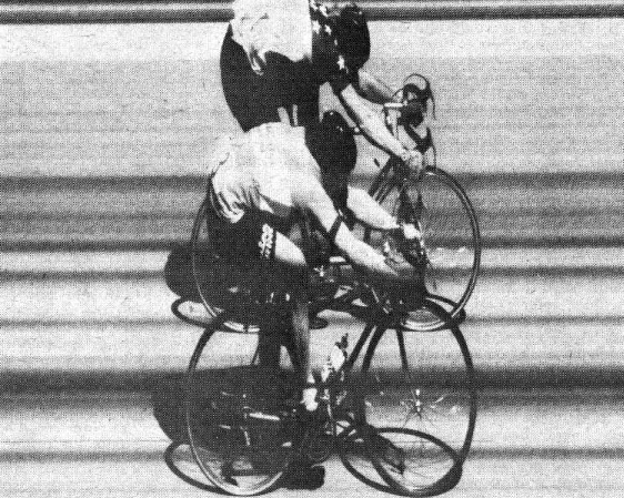 Tom Schuler and Wayne Stetina at the National Capitol Open a couple years later. Wayne, on the top won.