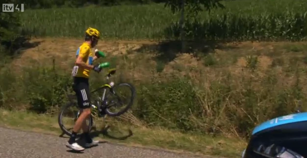 Bradley&rsquo;s bike change form. Remove the bottles, then toss the 10K $$ bike into the ditch so his mechanics have more work to do later.