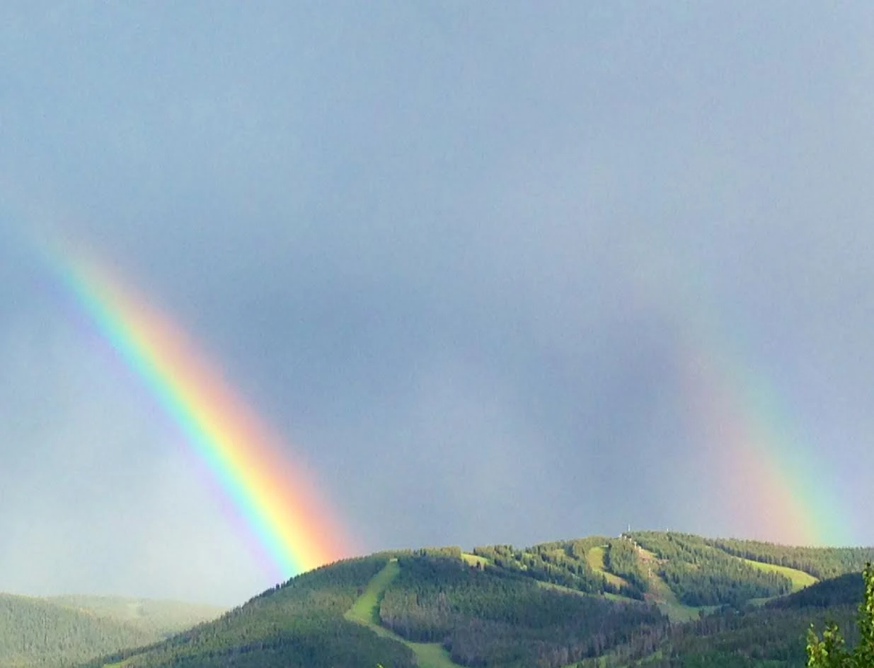 It storms, as normal, in the afternoon. This was pretty cool.