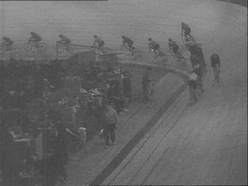 When I rode for Wheaties/Schwinn, the German guys that raced 6 days in the winter, said the air in the velodromes was horrible, with all the spectators smoking.