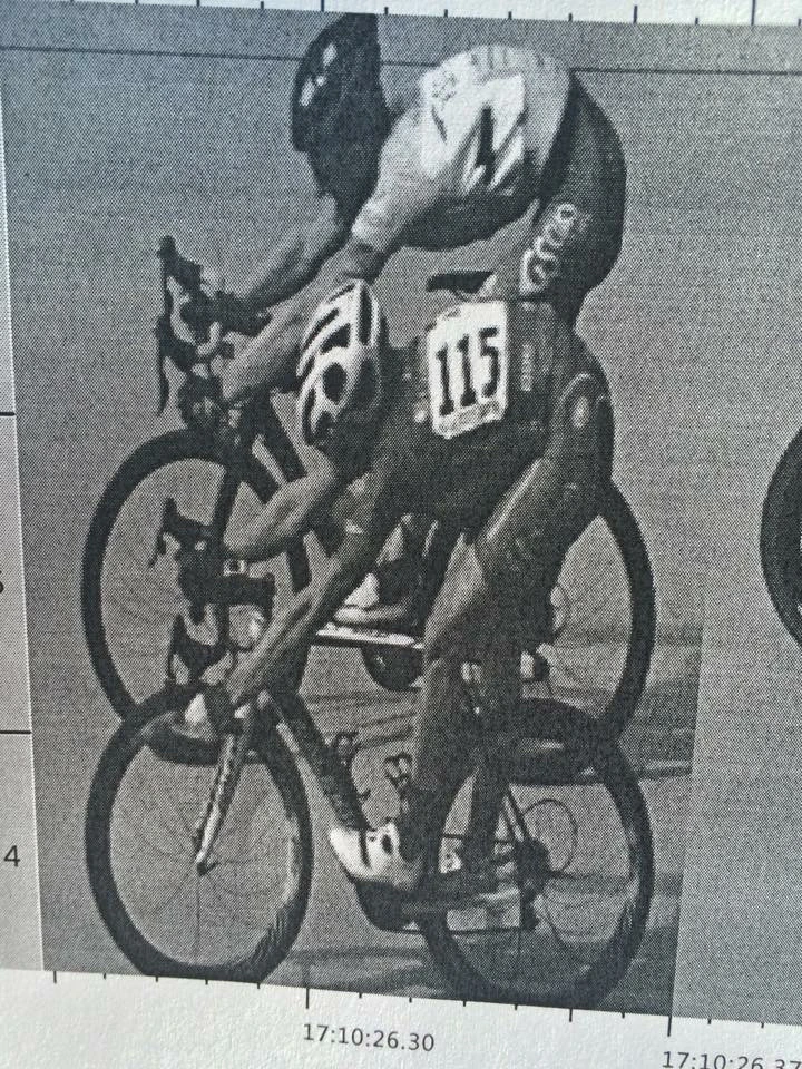 This is the photo finish. Pretty close between Chris Uberti and Chris Winn.