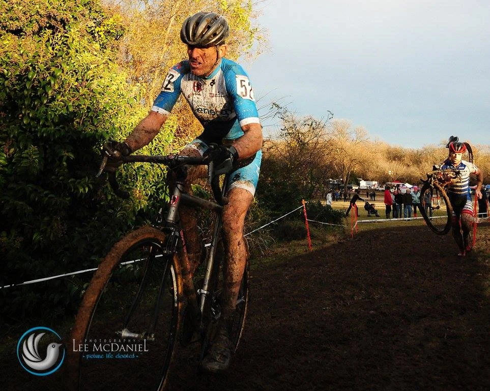 Towards the end of the race. This photo is by Lee McDaniel. Click here to see some more pictures of the race.