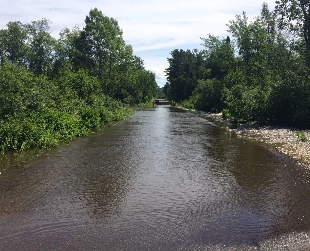 This is a road less than 2 miles from Dennis&rsquo;. 