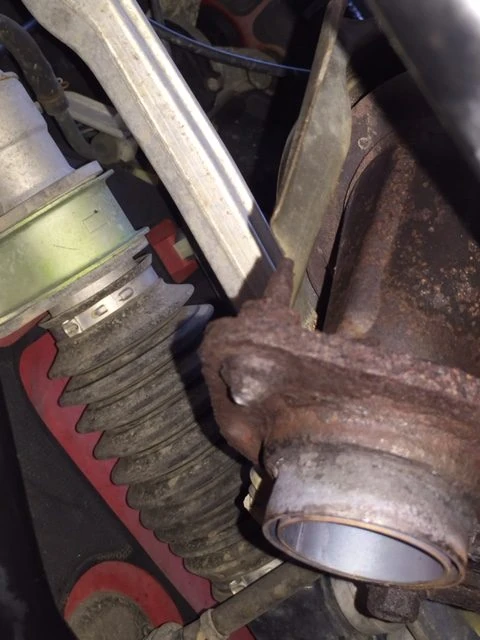 I&rsquo;m not big on working on exhaust. The Insight is in super good shape, no rust anywhere, except the exhaust bolts. Both broke and needed to be cut off.