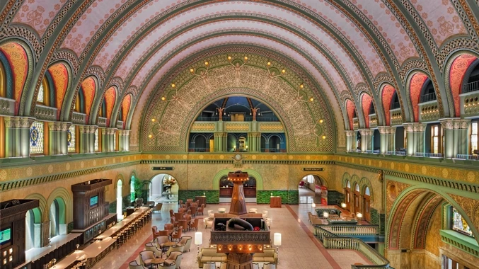 The Doubletree looks like a pretty nice hotel. Historic.